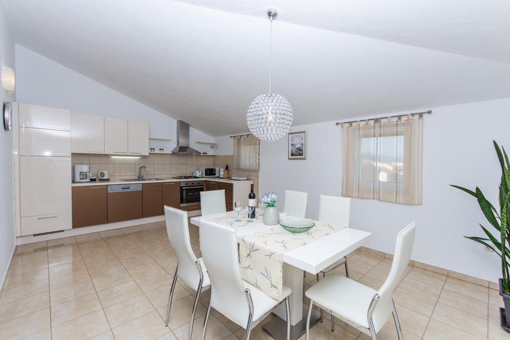 Apartments Barba トロギール エクステリア 写真