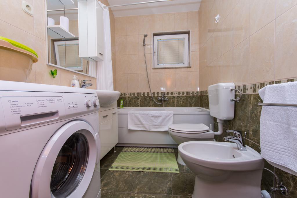 Apartments Barba トロギール エクステリア 写真