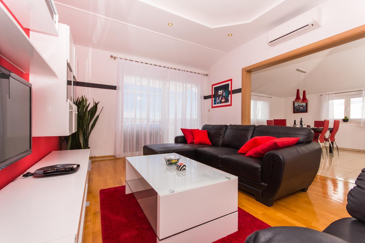 Apartments Barba トロギール エクステリア 写真
